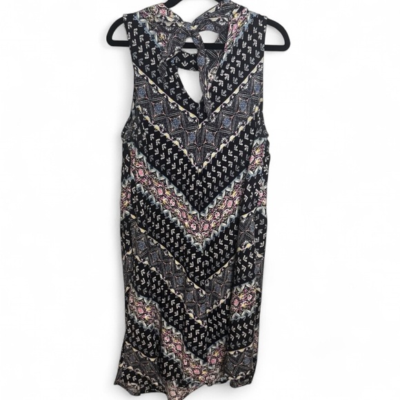 Derek 🖤 Heart - Black and Pink Patterned Dress - Juniors Medium - Picture 3 of 4